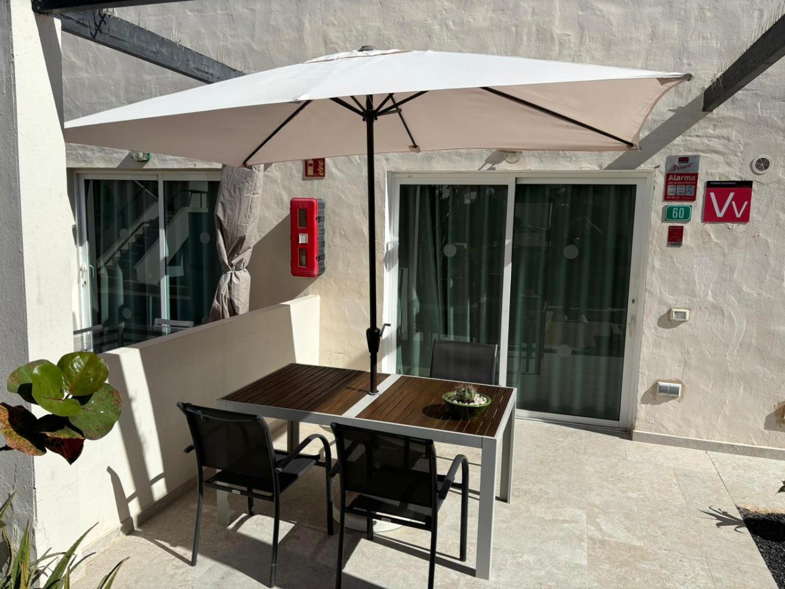 Corralejo Suite Pool & Gardens - Alisios Playa Exteriör bild